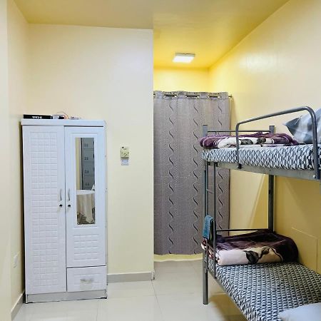 Comfort Tourist Place For Male Dubai Exterior foto